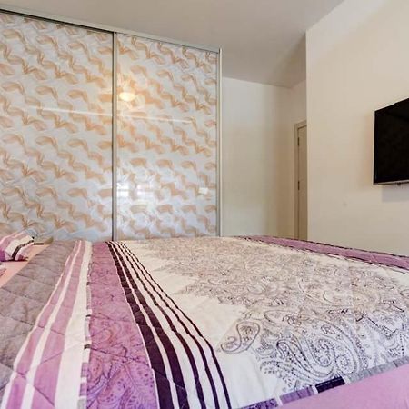 Divino Apartment ティヴァト エクステリア 写真